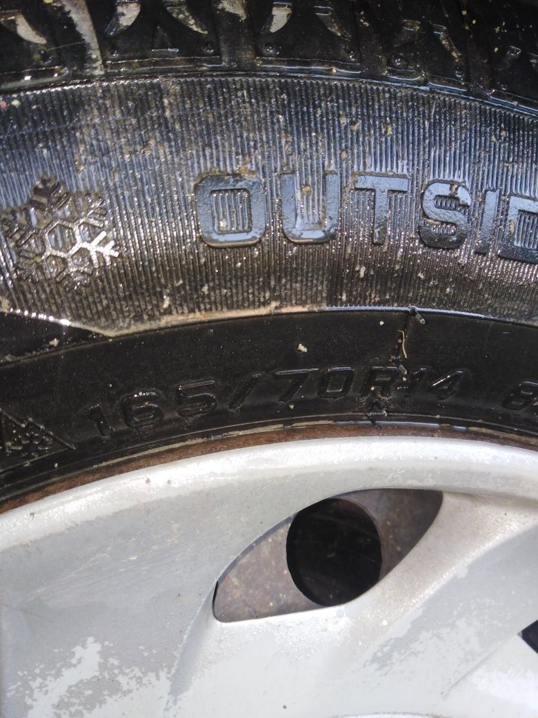 Vind 4 roti pentru gof 4 seat Logan Fiat etc, 4 matiz de 13, și 4 Fiat