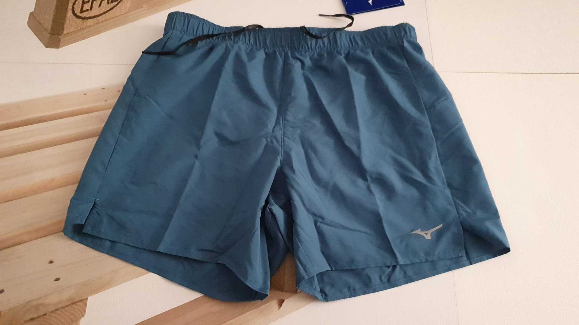 Vand short barbat Mizuno masura  L si XXL  originali noi