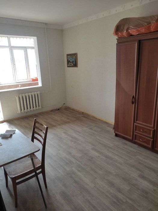 метро Гафур Гулям продается 2 комнатная квартира