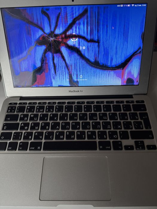 Macbook sotiladi core i5 srochno