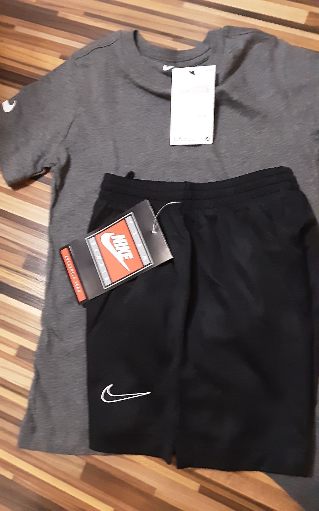 (S 128-137) NIKE-PUMA-HUMMEL оригинални дрешки за момче