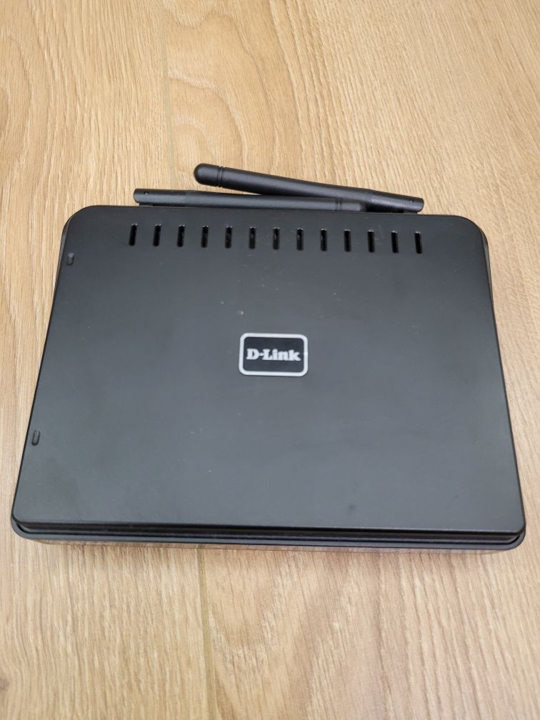 Router d-link dir 615 cu 4 porturi