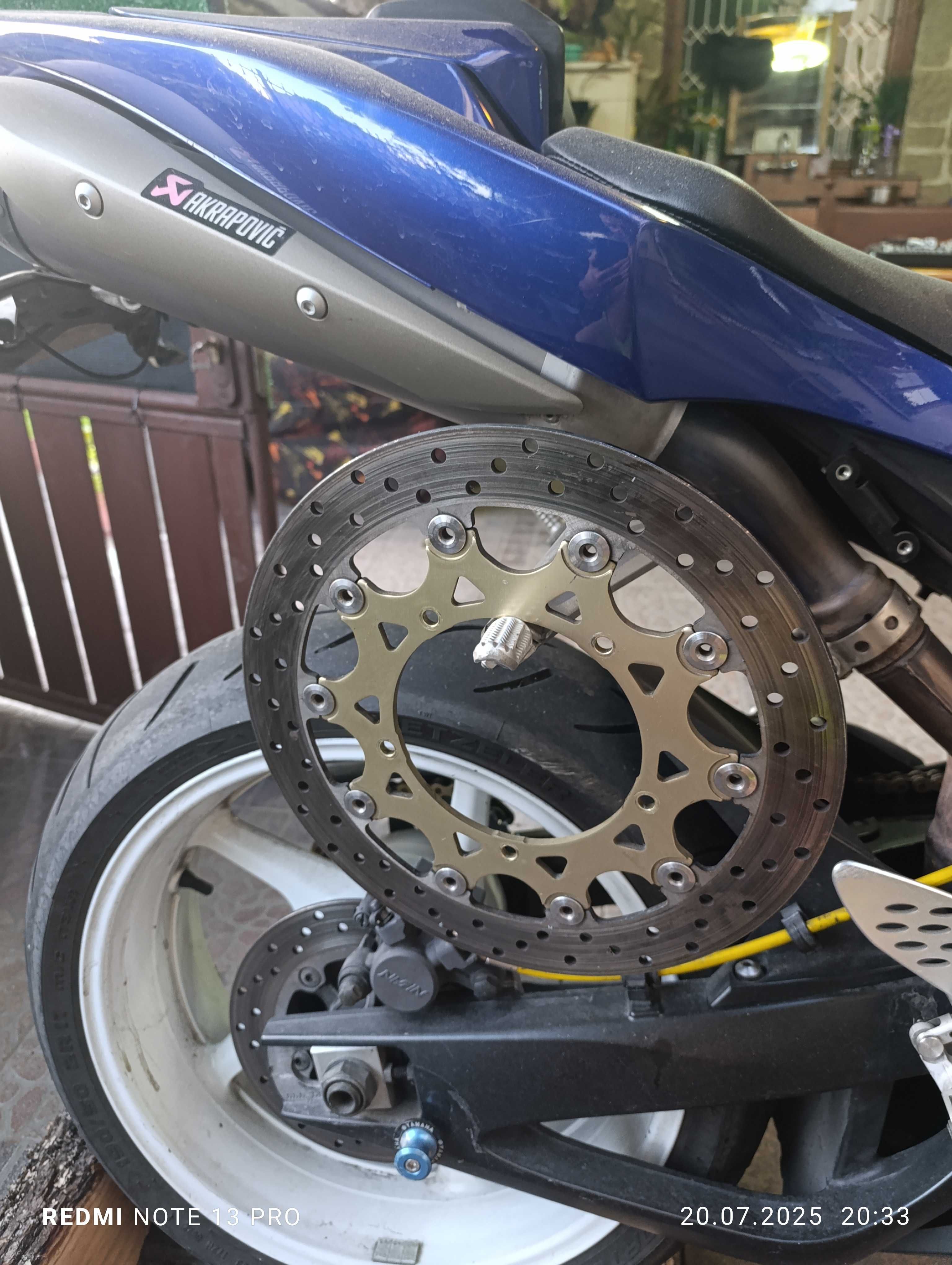 Преден спирачен диск за мотоциклет Ямаха Р1/ YZF R-1 (RN 12) Ф320