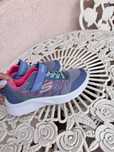 Adidasi Skechers  33