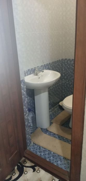 Ihcham 2 honalik kvartira sotiladi 5 etajka barcha qulayliklarga ega