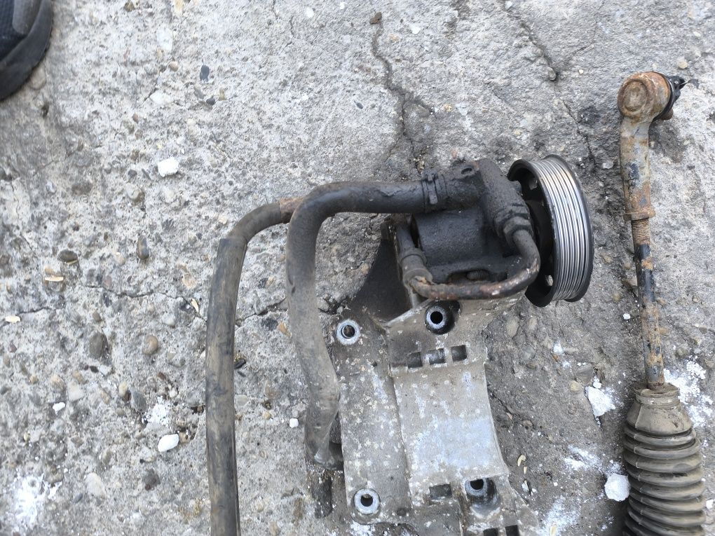 Caseta direcție / pompa servo / suport prindere accesorii Vw Lupo 3L