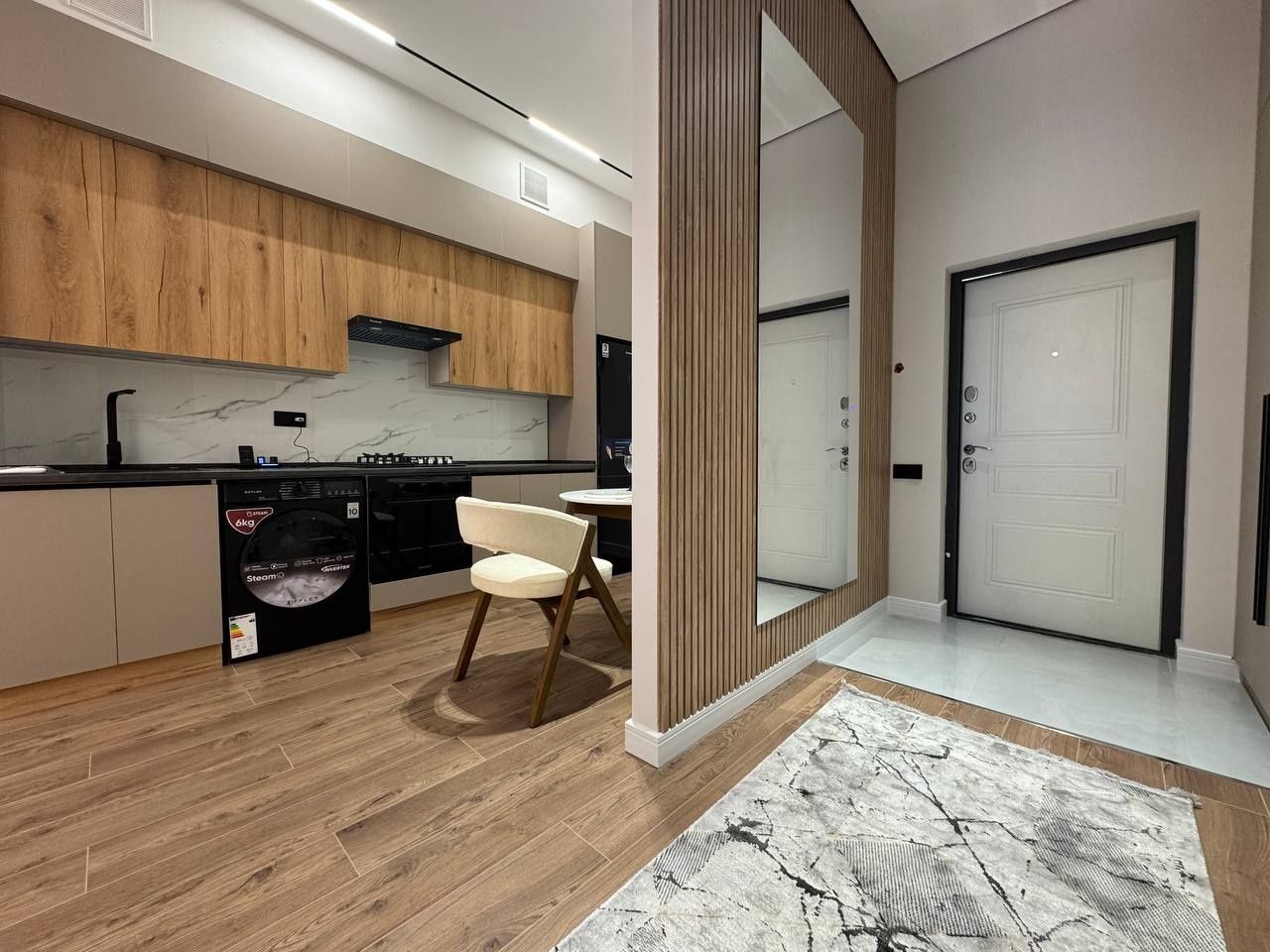 Срочно сдаю 2 ком Новостройка ЖК Royal House