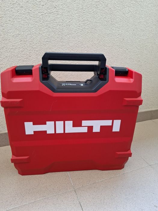 Vând acumulator,set burghie, cuie pistol hilti bx3,filetanta sbt 6-22