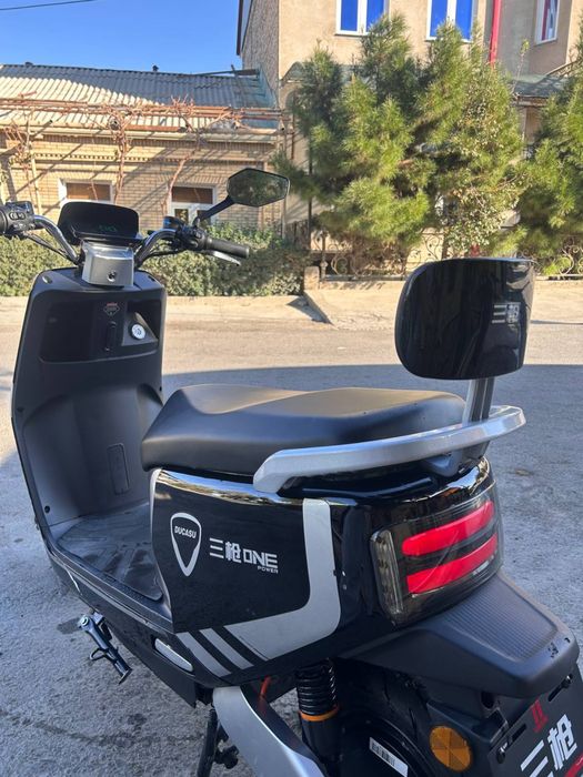 Скутер Gelin Dukasu сотилади янги