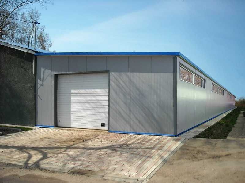 Casa modulara și garaje auto din structura metalica si panou sandwich