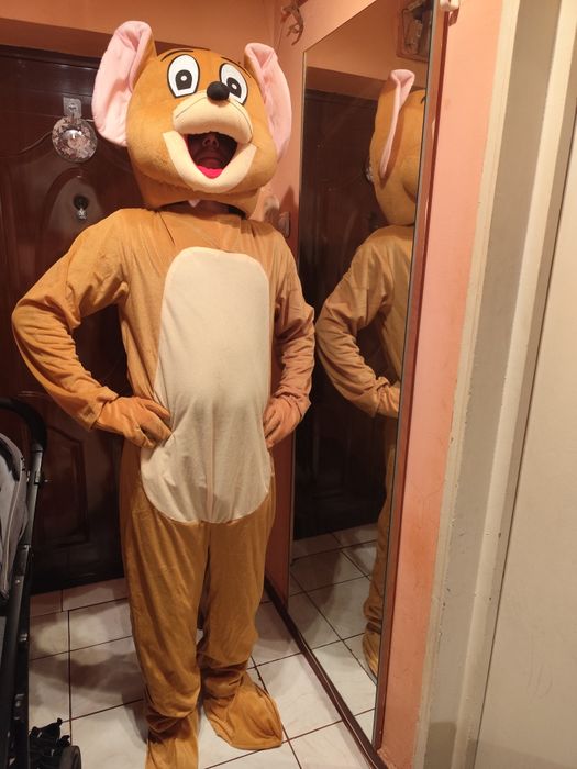 MOȘ CRĂCIUN ȘI Crăciunița așteaptă invitație la micii drăgălași !