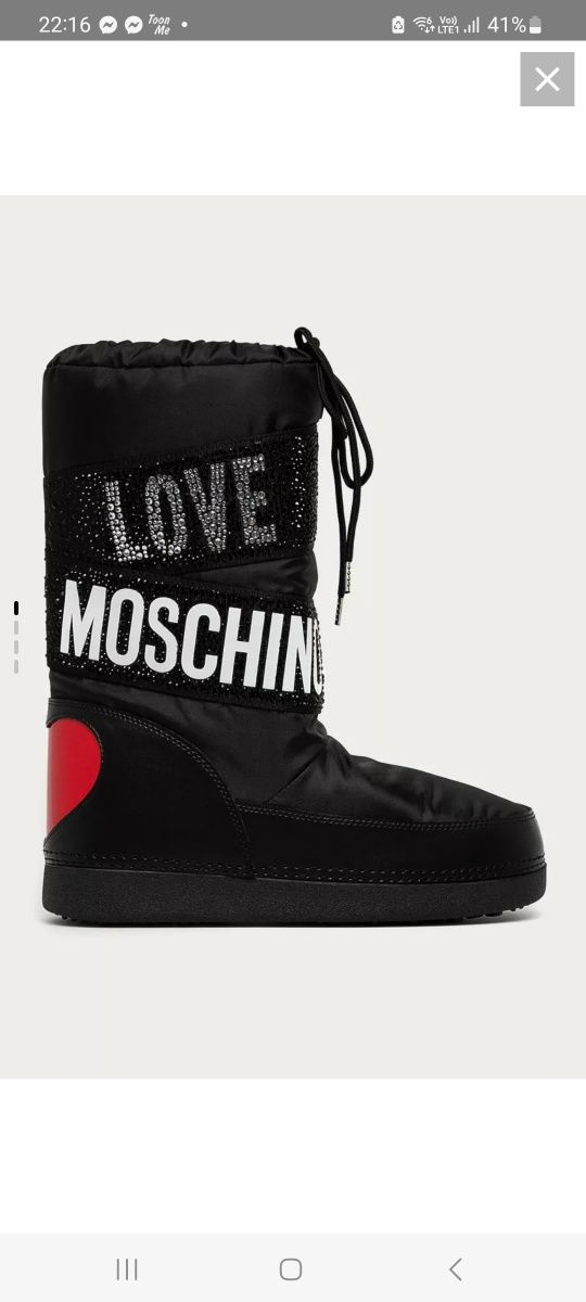 Moon boots Love Moschino