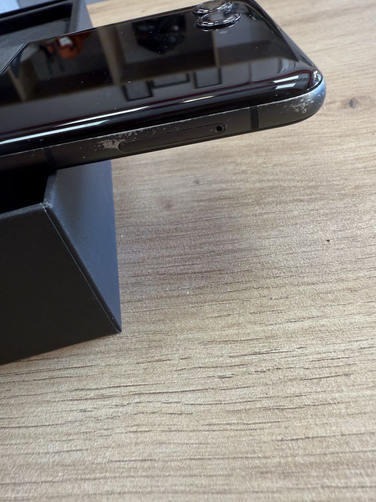 Motorola Razr 50 8+256GB Н-87395