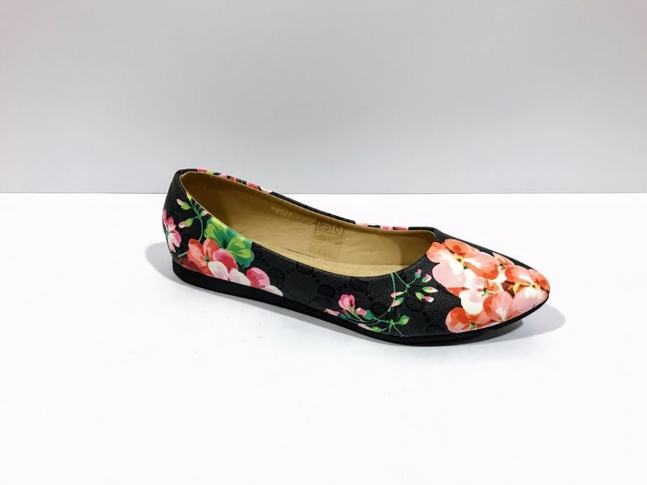 Дамски пантофки с цветя