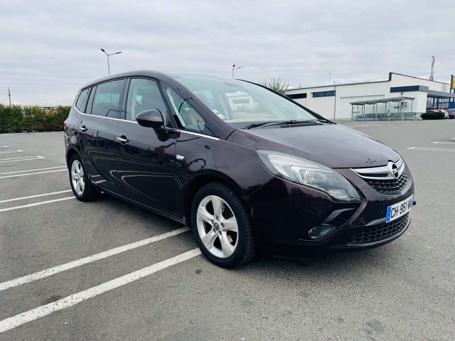 OPEL ZAFIRA Tourer 2.0 CDTI 130 Disneyland model 7 Locuri
