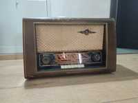 Radio vintage pe lampi Nordmende Carmen 55