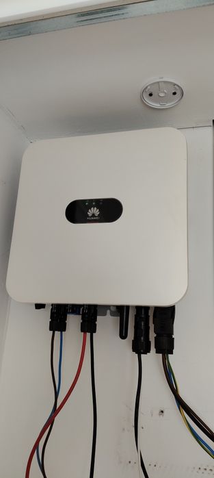Vand sistem inverter hwauei 5kw + baterie 5kw