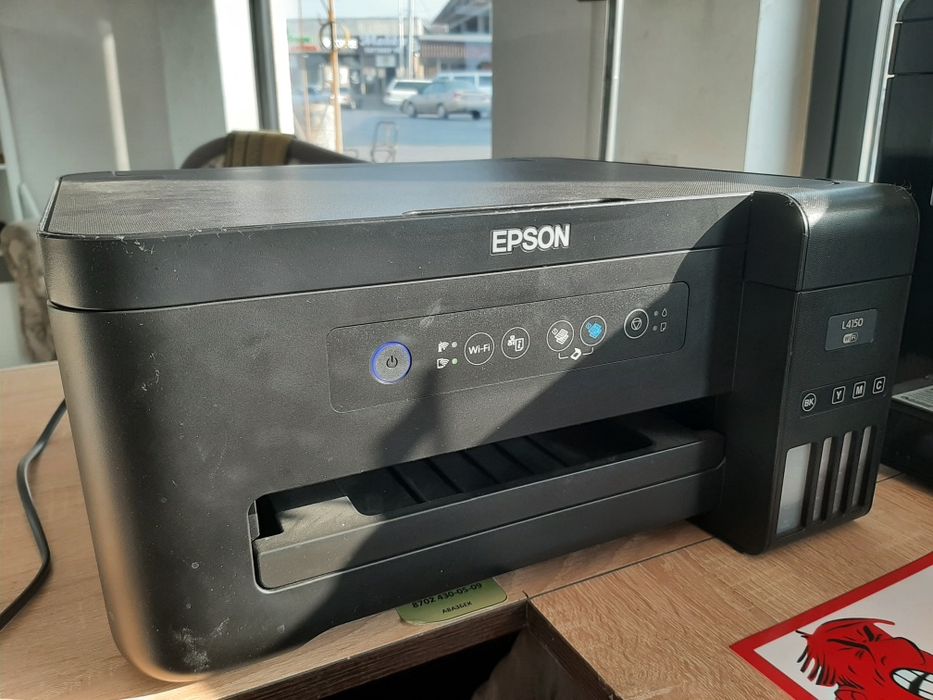 Продам цветной принтер