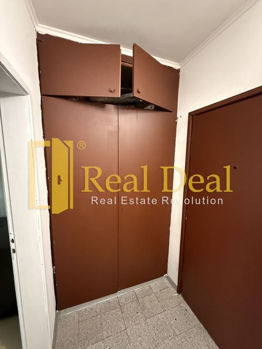 Продава се Двустаен апартамент в София, Фондови жилища - 61 кв.м за 1886 €/кв.м - Снимка #9