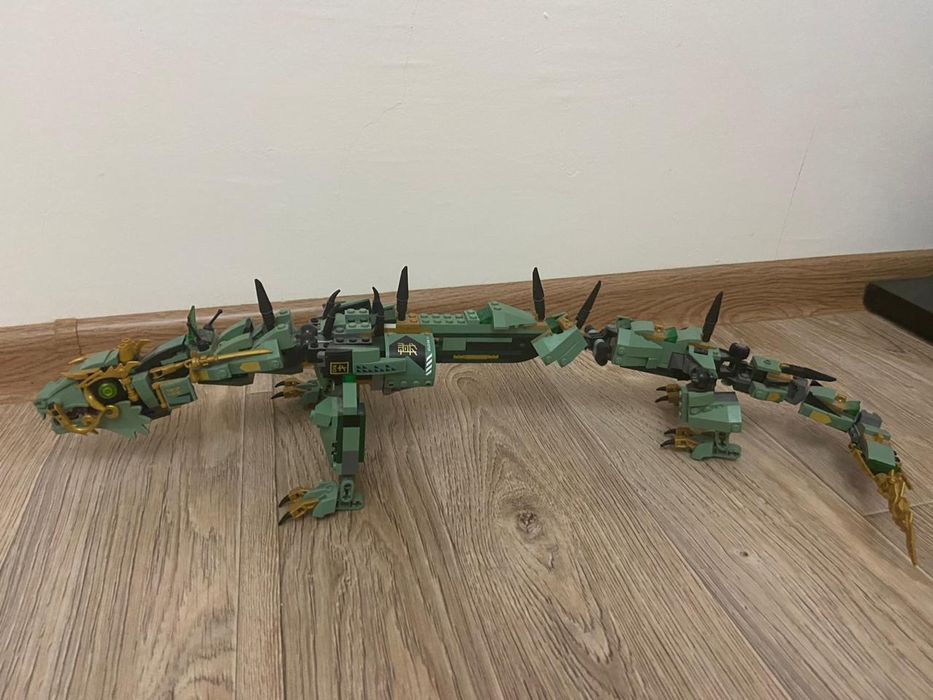 Лего Ниндзяго, Набор: Дракон Ллойда из фильма по Лего.