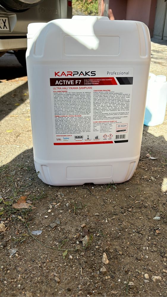 Препарати за пране на килими Karpaks