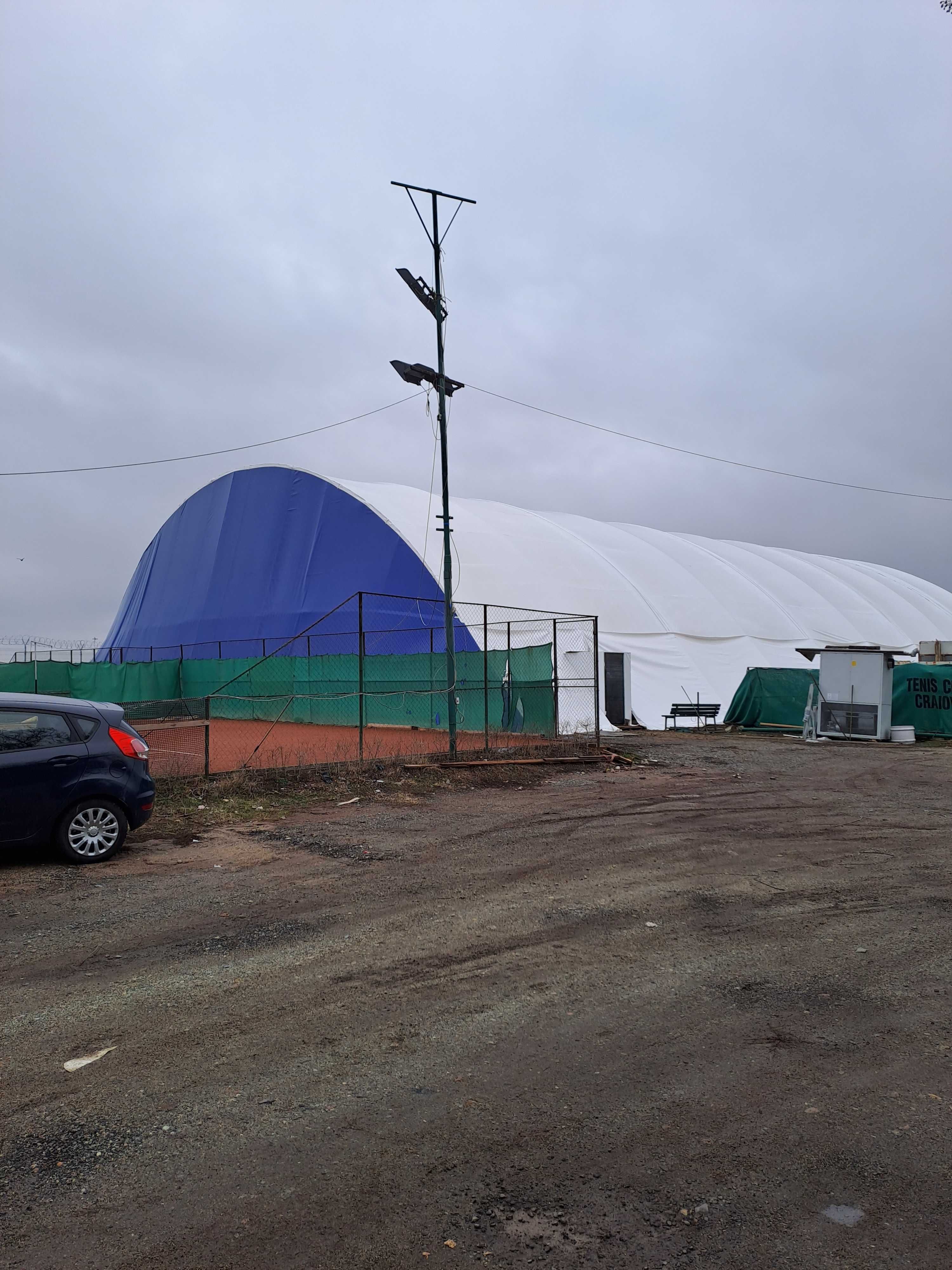 Corturi de mari dimensiuni cu prelata pvc