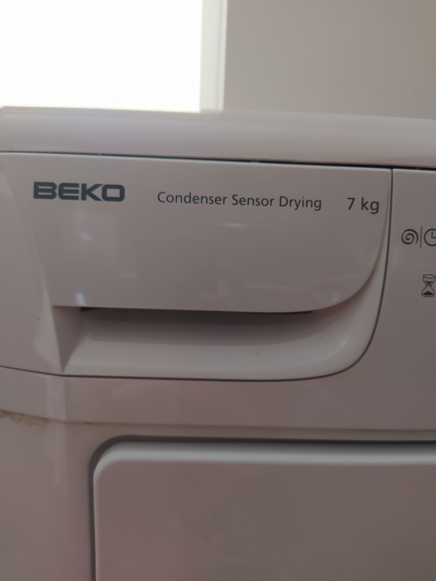 Сушилня BEKO DCU 7670 Кондензационна