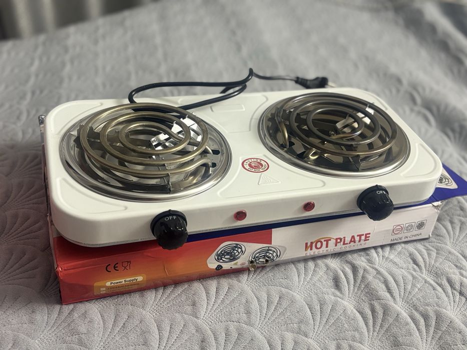 Продам новую электроплиту