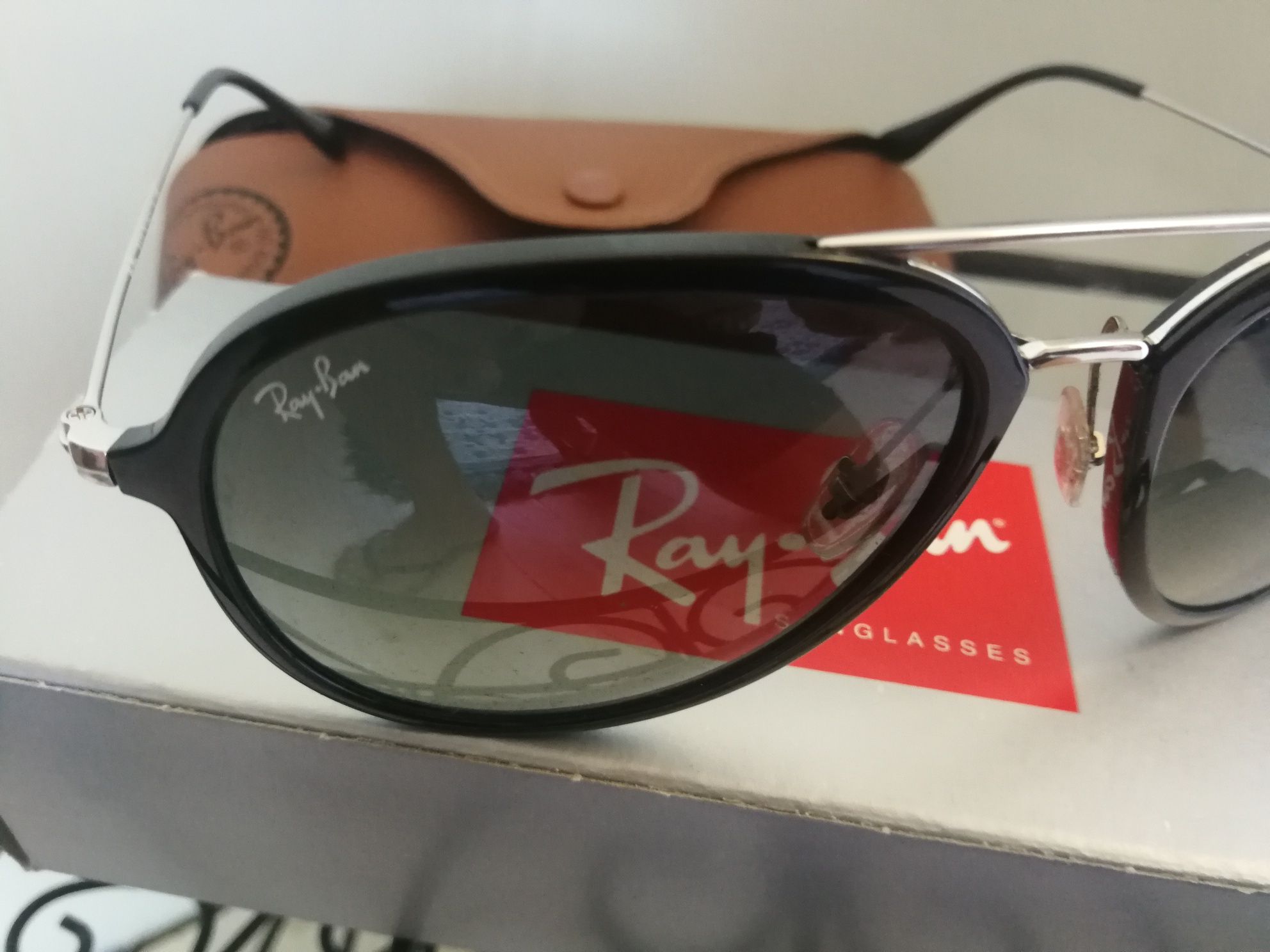 Слънчеви очила Ray Ban 4298