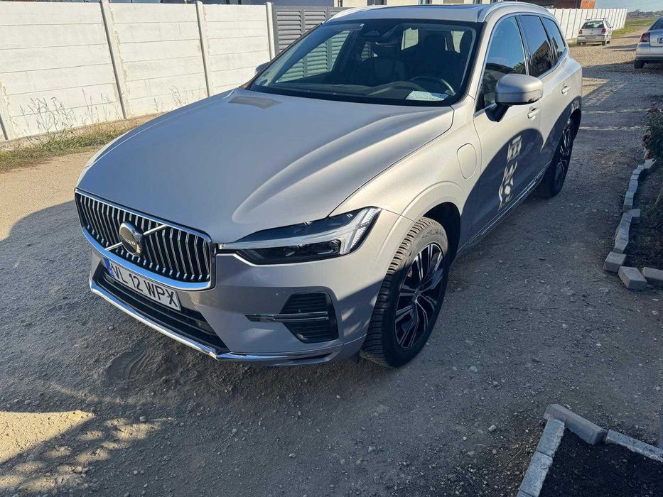 Volvo XC 60 T6 Recharge Plug-In Hybrid Inscription Expression 340 HP