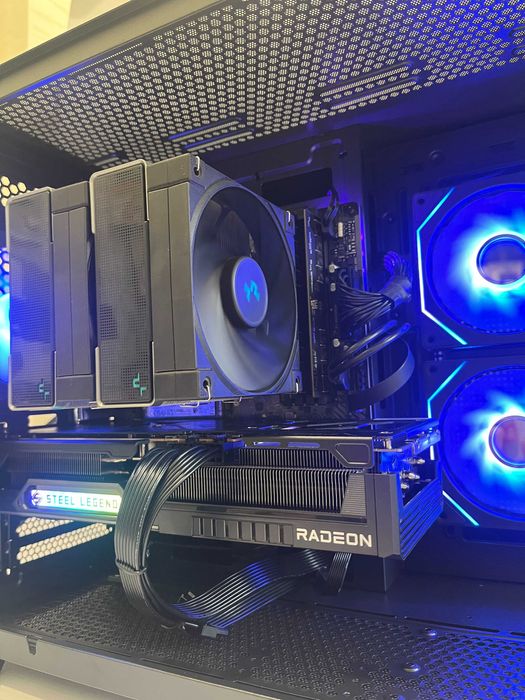 Геймърски компютър AMD Ryzen 9 7950X, RX 9070 XT 16GB, 64GB ram