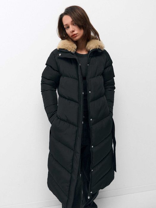 Дълго Дамско зимно яке в черен цвят