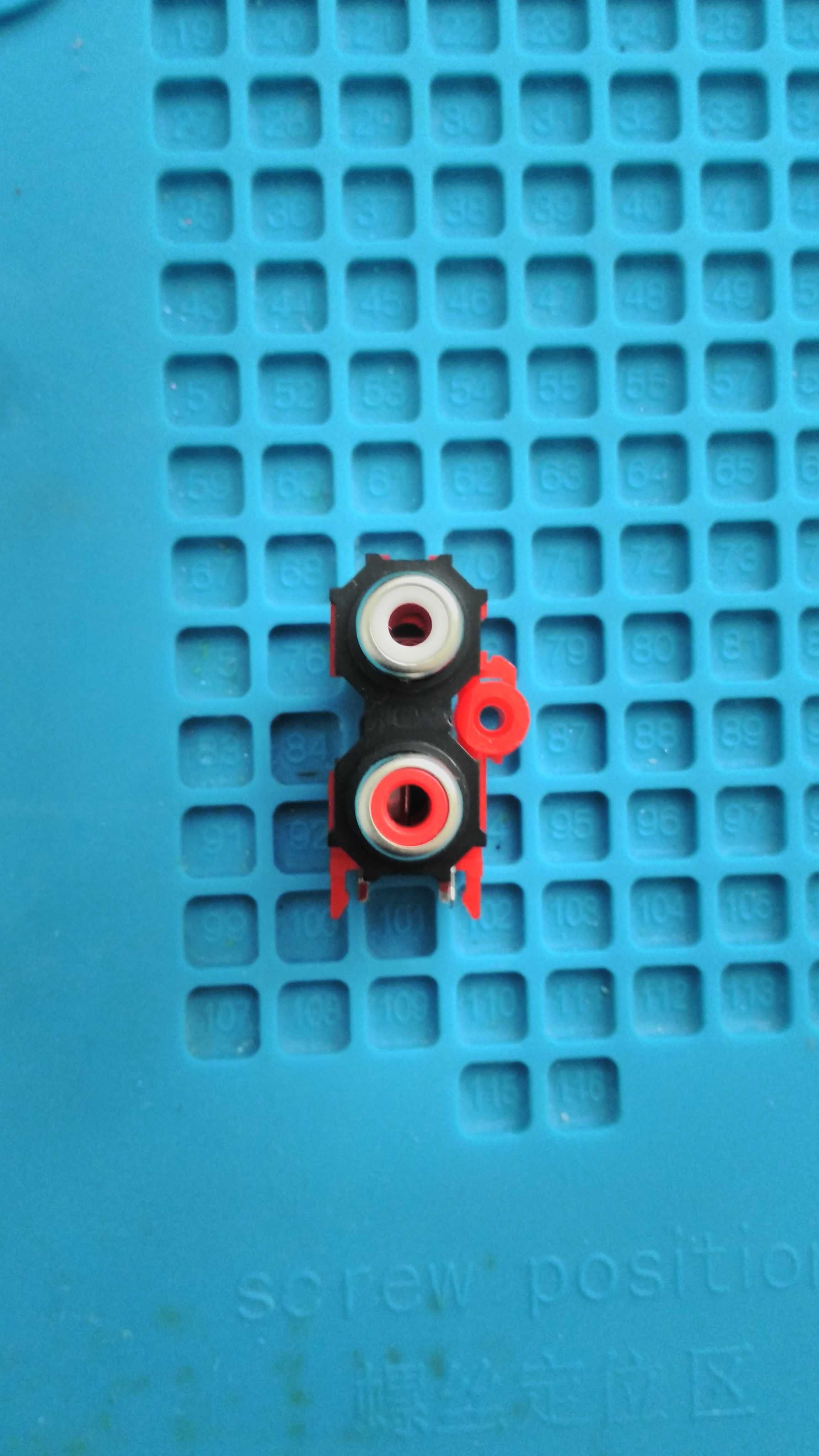 Mufa conector RCA mama - pe panou, through hole, proiecte