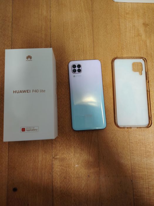 Vând Huawei p40 Lite