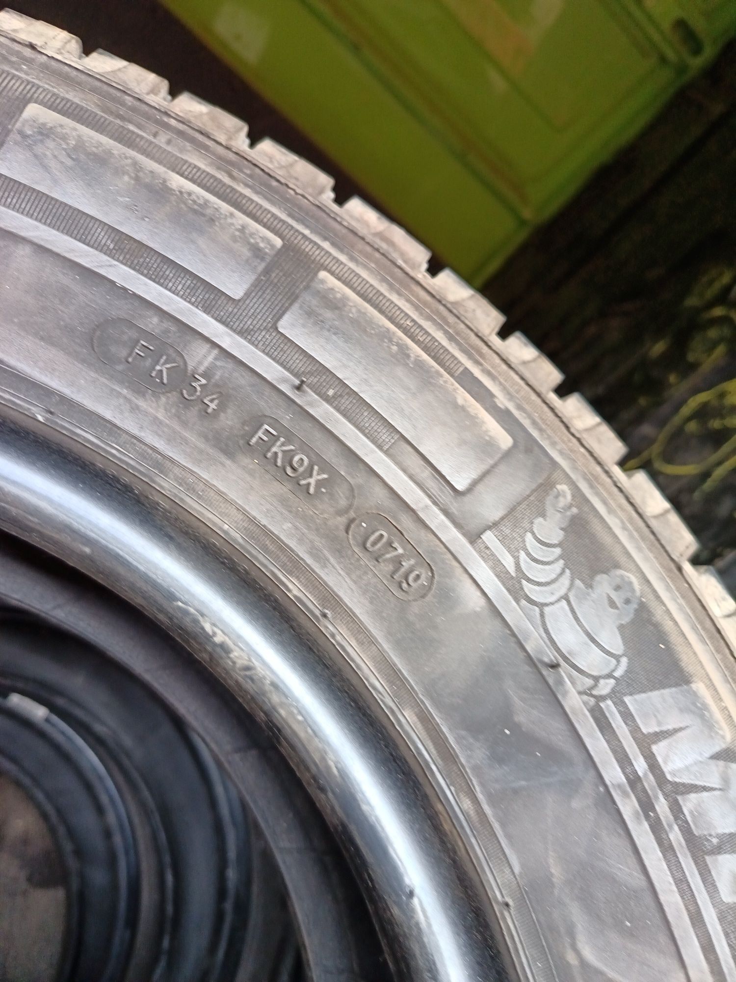 Anvelope vara  215 70 15c Michelin 2017 și 2019 6-8mm
