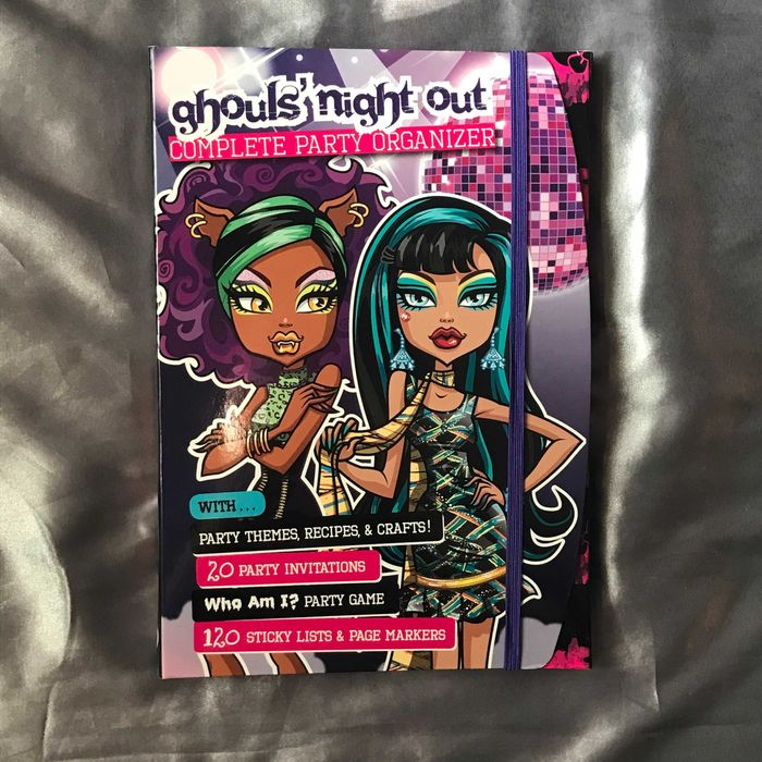 Оригинальная книга-журнал Monster high