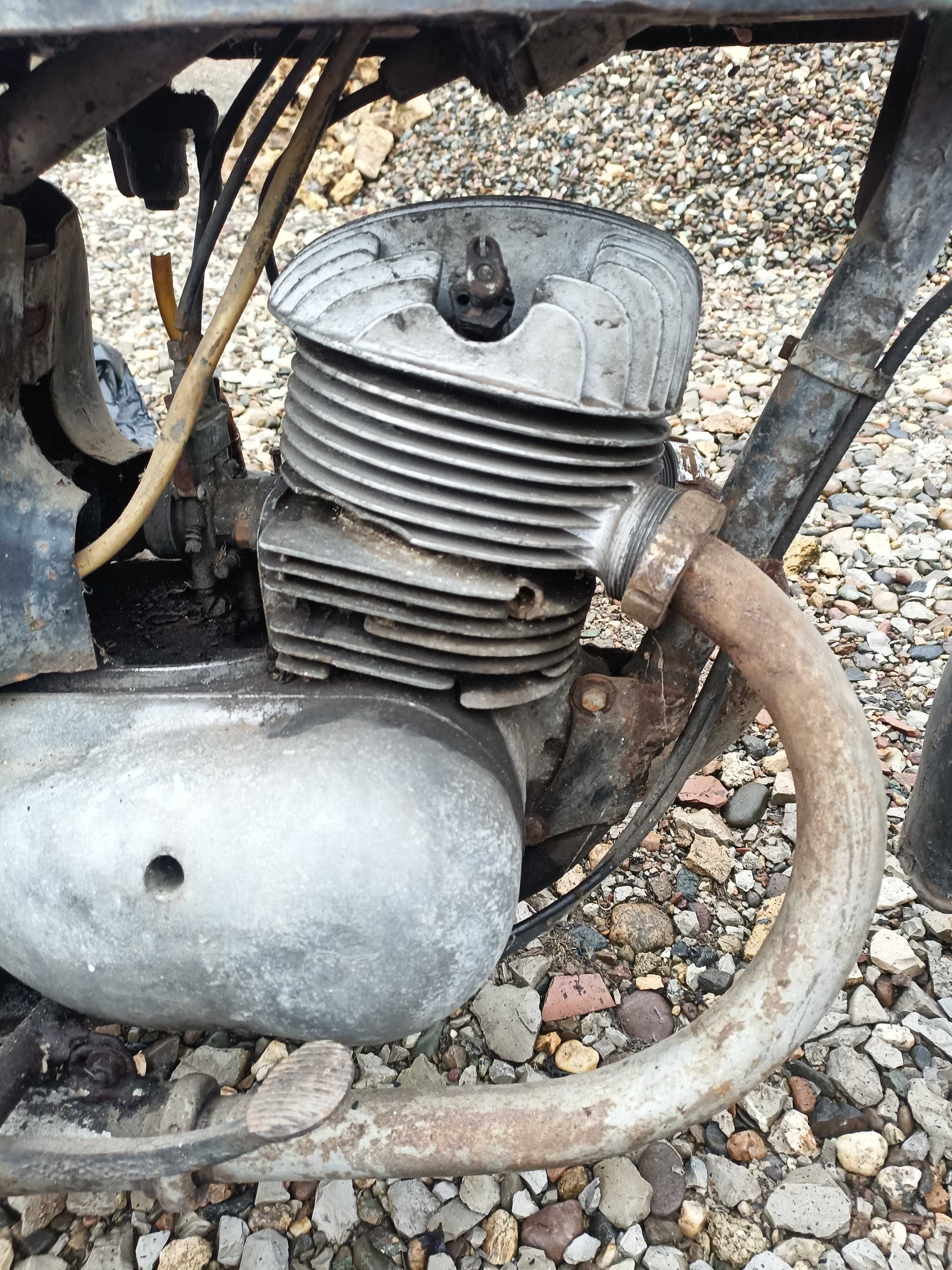 Ковровец 175cc соц мотоциклет