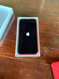 iPhone 11 64 GB Червен