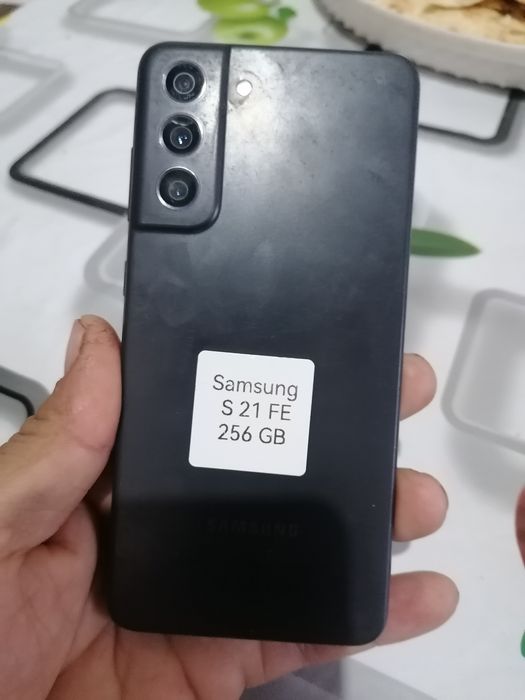 Самсунг. С21. Сотилади