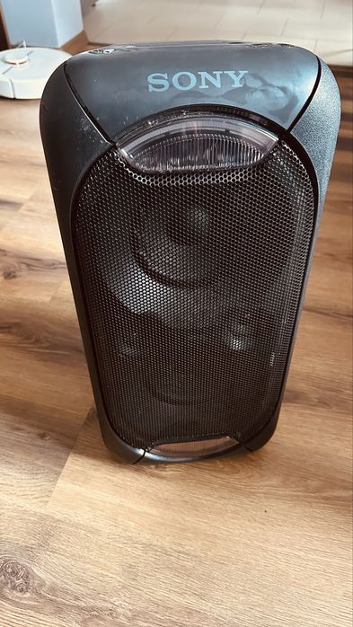 Преносима колона Sony GTK-XB60, в черно