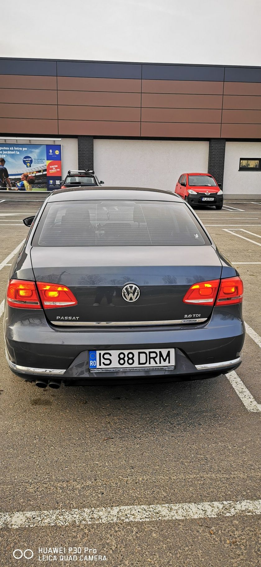 WW Passat.      2013