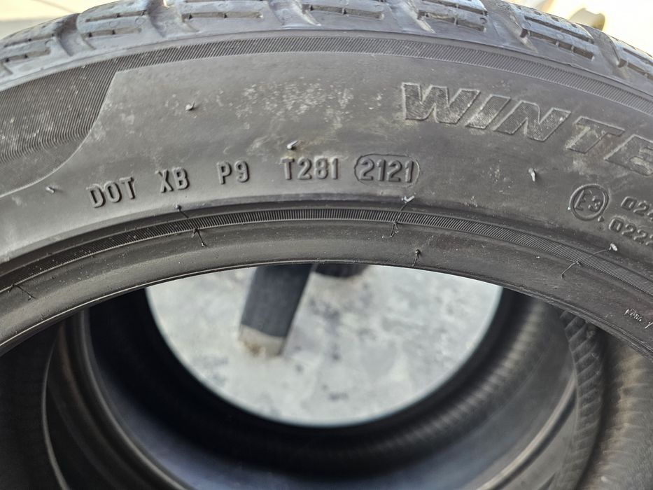 Pirelli 235 45 R 19 iarna