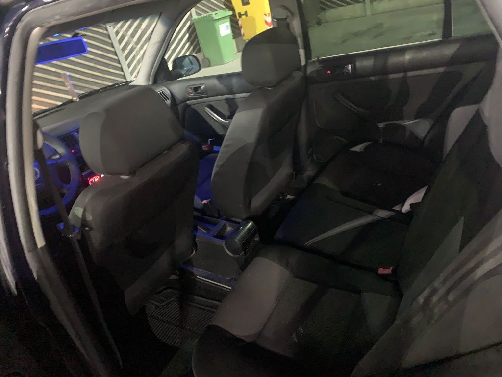 Vand golf 4 14 benzina