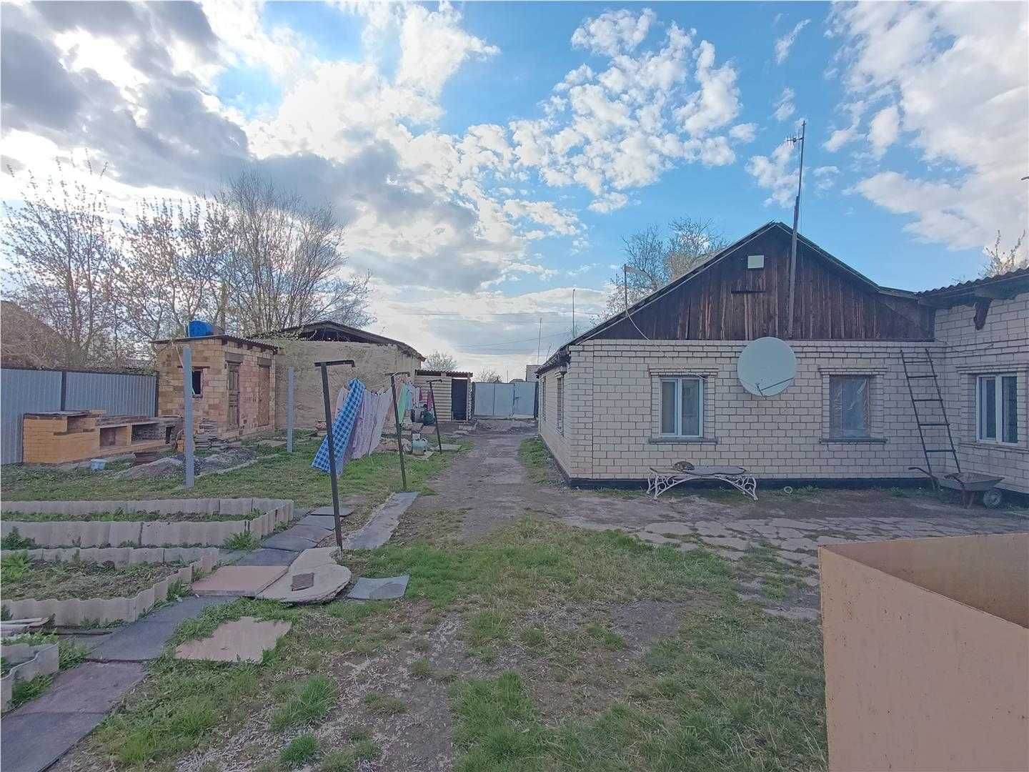 $ в продаже 5-ти комнатный дом по ул. Жекибаева в Сортировке