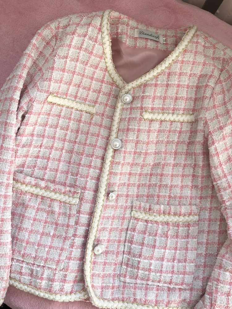 Пиджак нежно-розовый