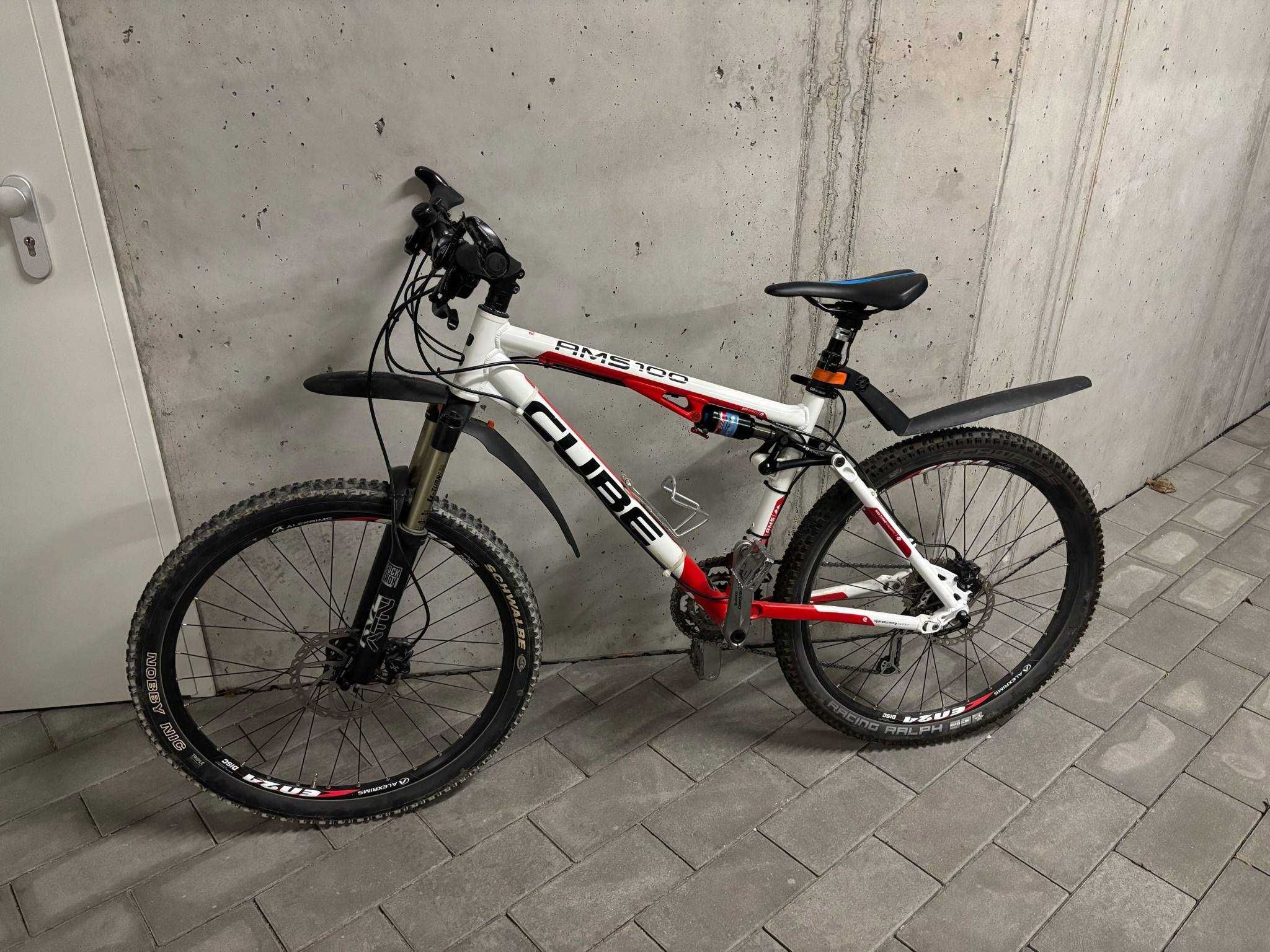 Cube AMS 100 мекица