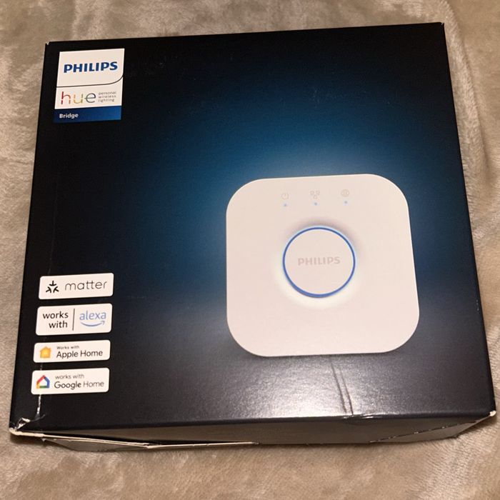 Consola Philips Hue bridge noua, alba