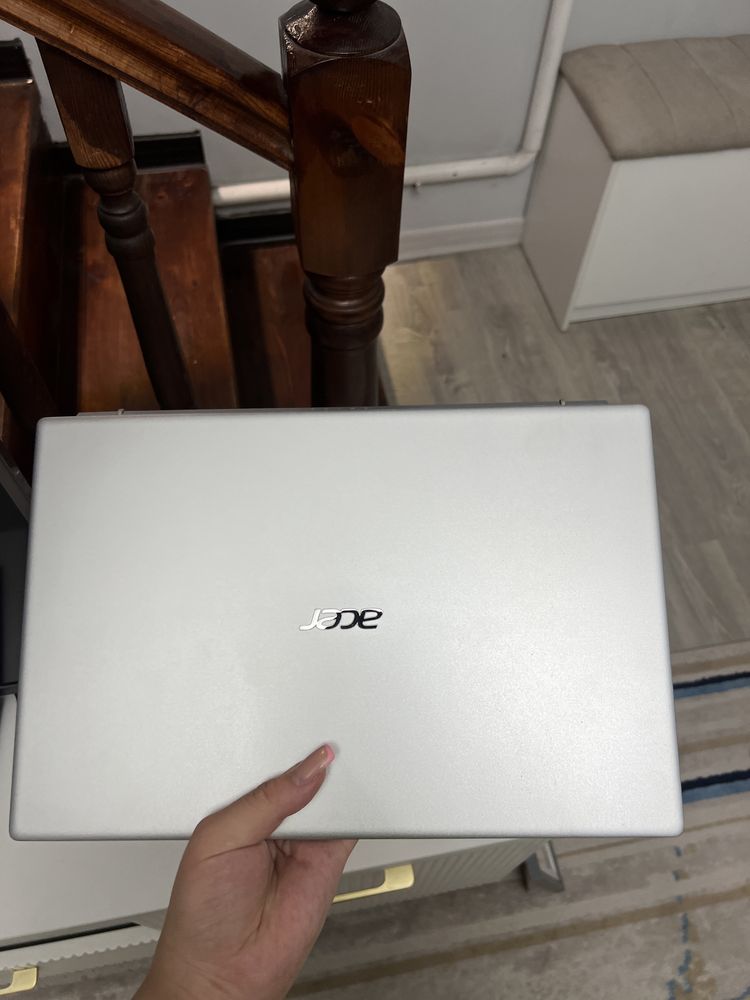 Ноутбук Acer Swift 1