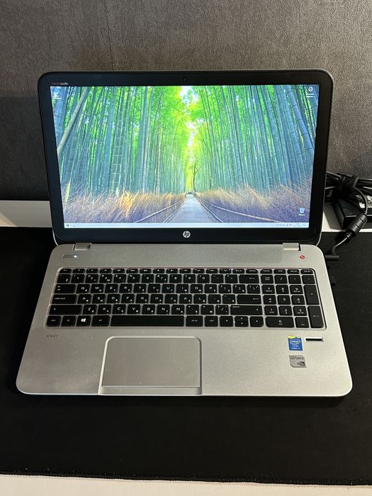 Ноутбук HP i7 /12 gb /500gb SSD