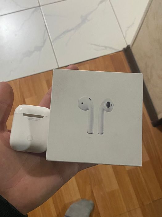 Airpods 2 в хорошем состоянии